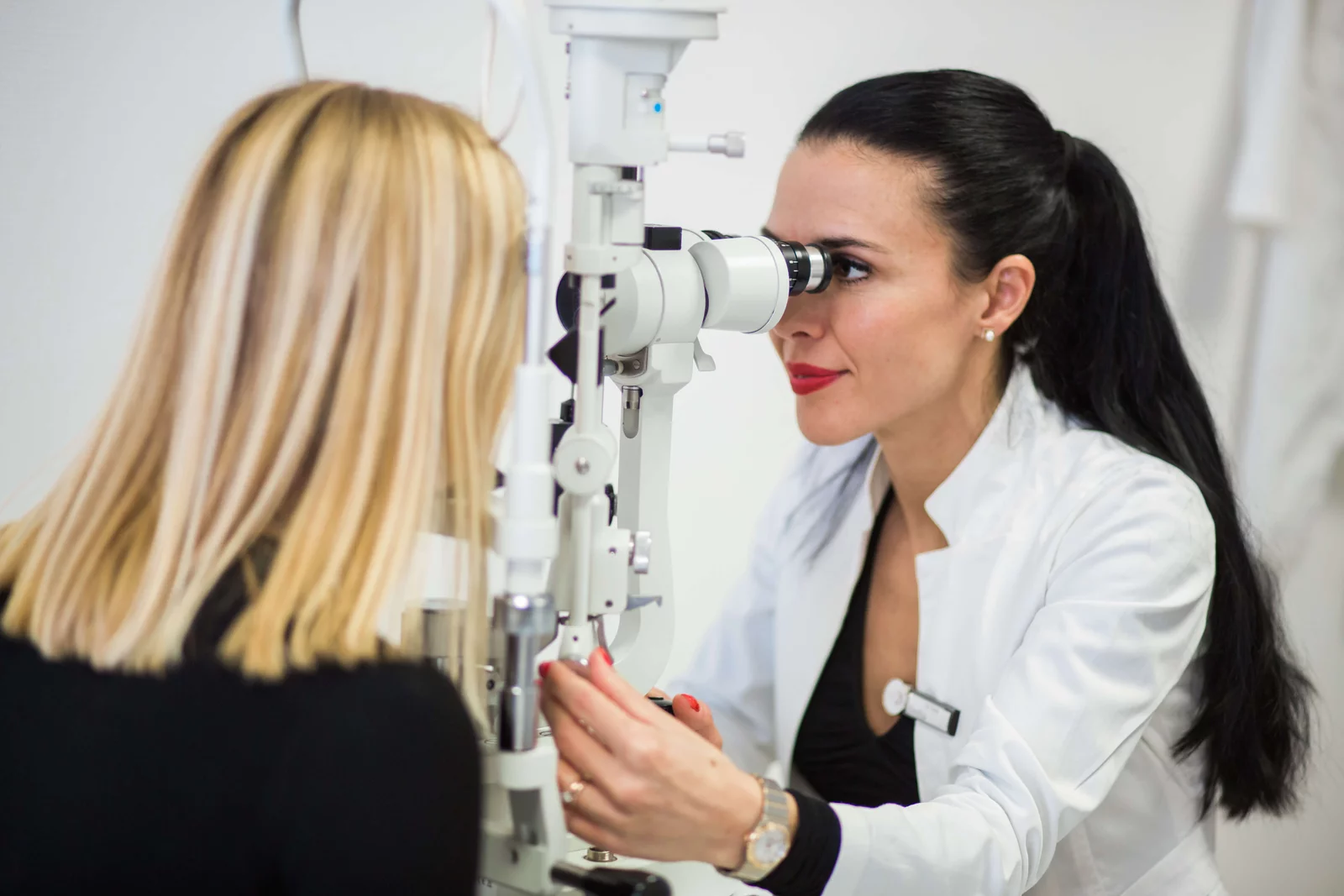 Lézeres szemműtét Debrecen - lézeres szemműtét alkalmassági vizsgálat